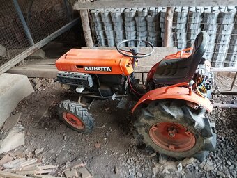 Traktor Kubota - 5