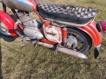 Jawa 250/353 - 5