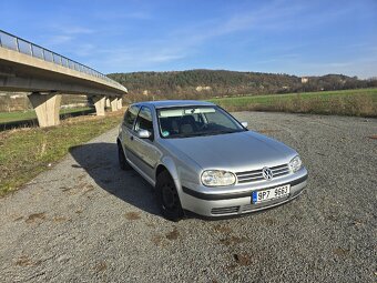 Volkswagen Golf IV 1.4 16v - 5