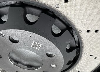 Sada přední a zadní kotouče RS4 RS5 8W nové - 5