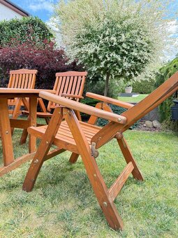 Dřevěný zahradní nábytek KWA - stůl, 6x křeslo, 2x stolička - 5