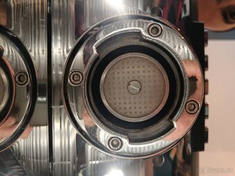 Nuova Simonelli Aurelia II Wave Volumetric LED 2GR – BÍLÁ - 5