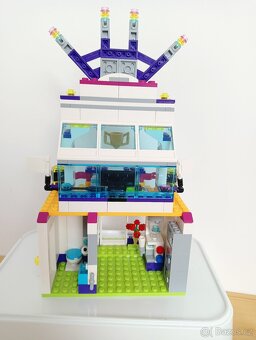 Lego Friends 41352 - Velký závod - 5