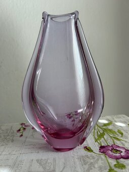 Prodám hutní sklo: vázy, mísy, popelníky - 5