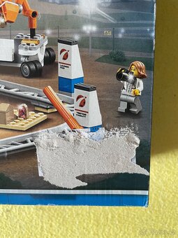 LEGO 60228 Start vesmírné rakety - 5