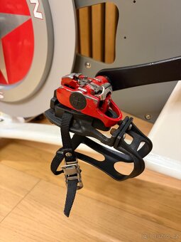 Spinningové kolo Schwinn - 5