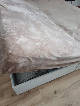 Manželská postel - 5