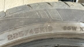 Letni pneu 225/45 R19 96W XL - 5