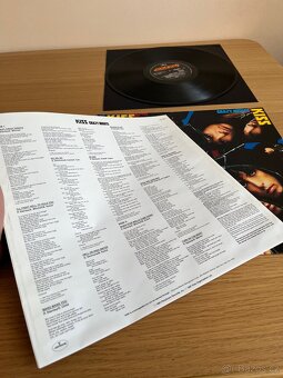 Kiss – Crazy Nights - 5