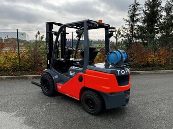 Čelní vysokozdvižný vozík TOYOTA 02-8FGJF35 |PS5296| - 5