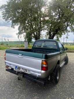 Mitsubishi l200 - 5