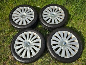 Kompletní letní orig. Alu kola VW MACAU - 235/45 R17 - 5x112 - 5