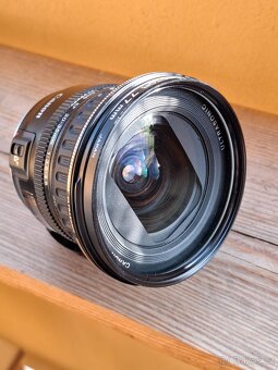 Canon ef 20-35mm f/3.5-4.5 usm - 5