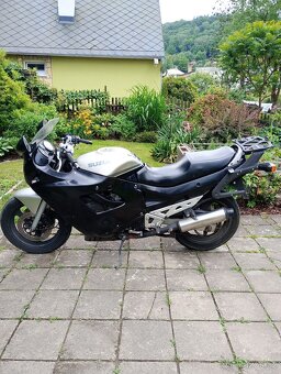 Suzuki GSX750F gsx 750 f - 5