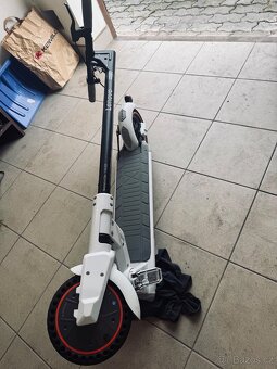 Elektrická koloběžka Lenovo M2 - 5