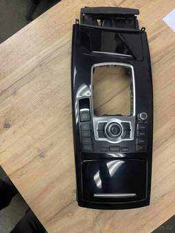 Audi A6 C6 4F black piano - 5