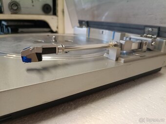 Sony PS-LX7 Plně automatický gramofon (1981 - 5