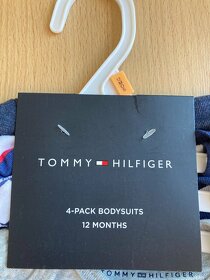 Nová sada 4ks dětských body Tommy Hilfiger 12m - 5