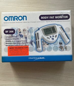 Měřič tělesného tuku OMRON BF 306 - 5