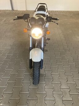 Motorka i pro 16 ti leté - 5