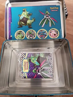 Pokemon TCG Collectors Chest - 5