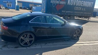 Audi A5 Coupe 3.0 tdi - 5