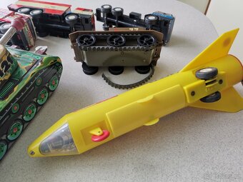 Staré retro hračky ites igra KDN - 5