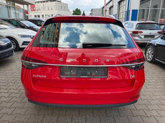 Škoda Superb 3 Combi Style iV 1.4TSI 150kW 84tkm DSG Virtual - 5