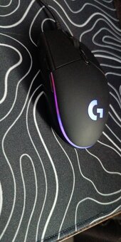 Herní myš Logitech G102 - Nová - 5