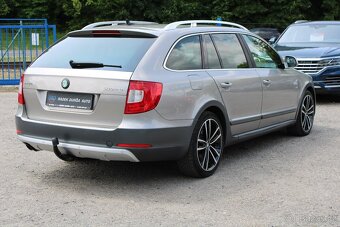 Škoda Superb 2,0 TDI SCOUT,4X4,AT,ELEGANCE,2012 - 5