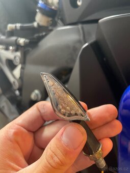 Zadní blinkry YZF R125 - 5