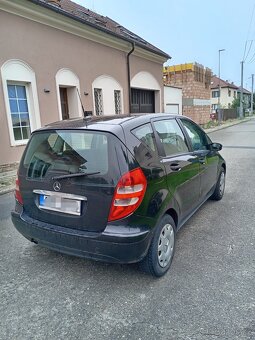 Mercedes A - 5