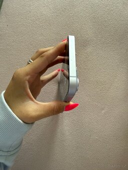 Prodám Apple Iphone 14plus- purple - 5