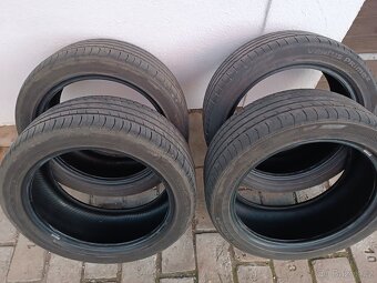 Prodej 4 ks letních pneu 225 x 45 R17 výborný stav - 5