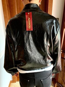 Krásná nová bunda - 5