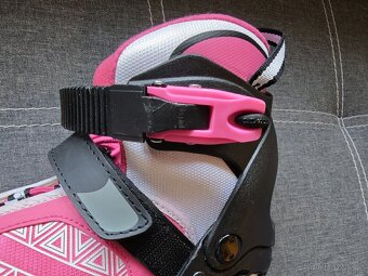 dívčí rostouci brusle 33-37 - 5