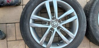 Prodám 4x Aludisky R17 6,5Jx17 ET52 originál VW5TA 601025G - 5
