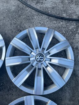 Originál poklice Volkswagen 17 - 5