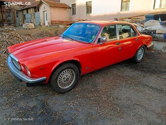 Jaguar XJ6 - 5