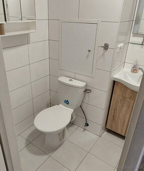 Pronájem bytu 1+KK, 34m2, Kobylisy - 5