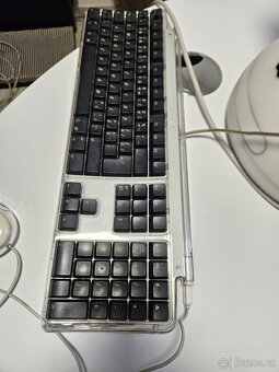 Apple iMac G4, Mac OS X, 700 MHz 15" 2002 - 5