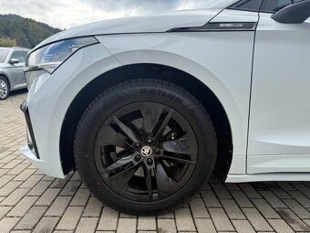 Škoda ENYAQ iV 60 SPORTLINE MATRIX HEAD-UP KAMERA TAŽNÉ - 5