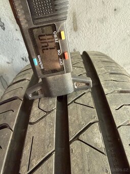 185/65 R15 letní pneu Barum 7,4mm - 5