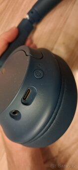 Sluchátka Sony WH-CH720N - 5