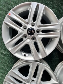 5x114,3 R16 Kia Ceed Original - STAV NOVÝCH - 5