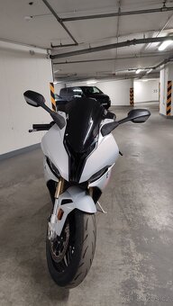 BMW S1000RR 2020 - 5