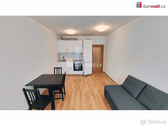 Světlý byt 1+kk (31 m2) + balkon (5 m2), 4.patro, novostavba - 5