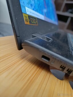 ACER ASPIRE E15 - 5