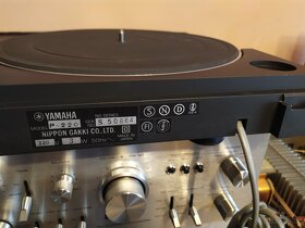 Gramofon Yamaha P-220 - 5