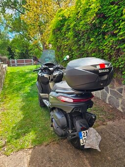 Maxi skůtr – tříkolka Piaggio MP3 530 HPE - 5
